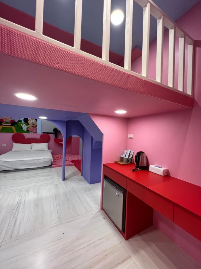 Fun Holiday Family Hostel تاينان المظهر الخارجي الصورة