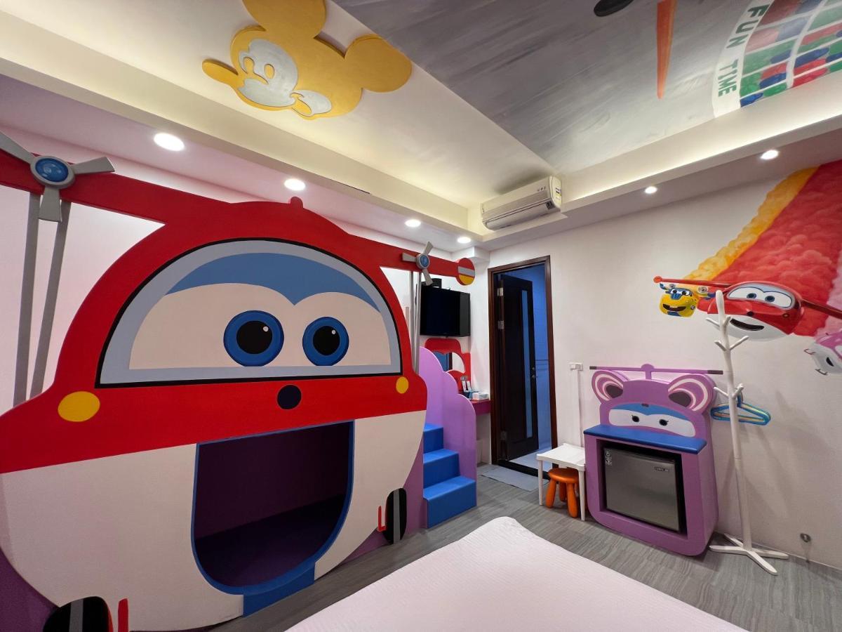 Fun Holiday Family Hostel تاينان المظهر الخارجي الصورة