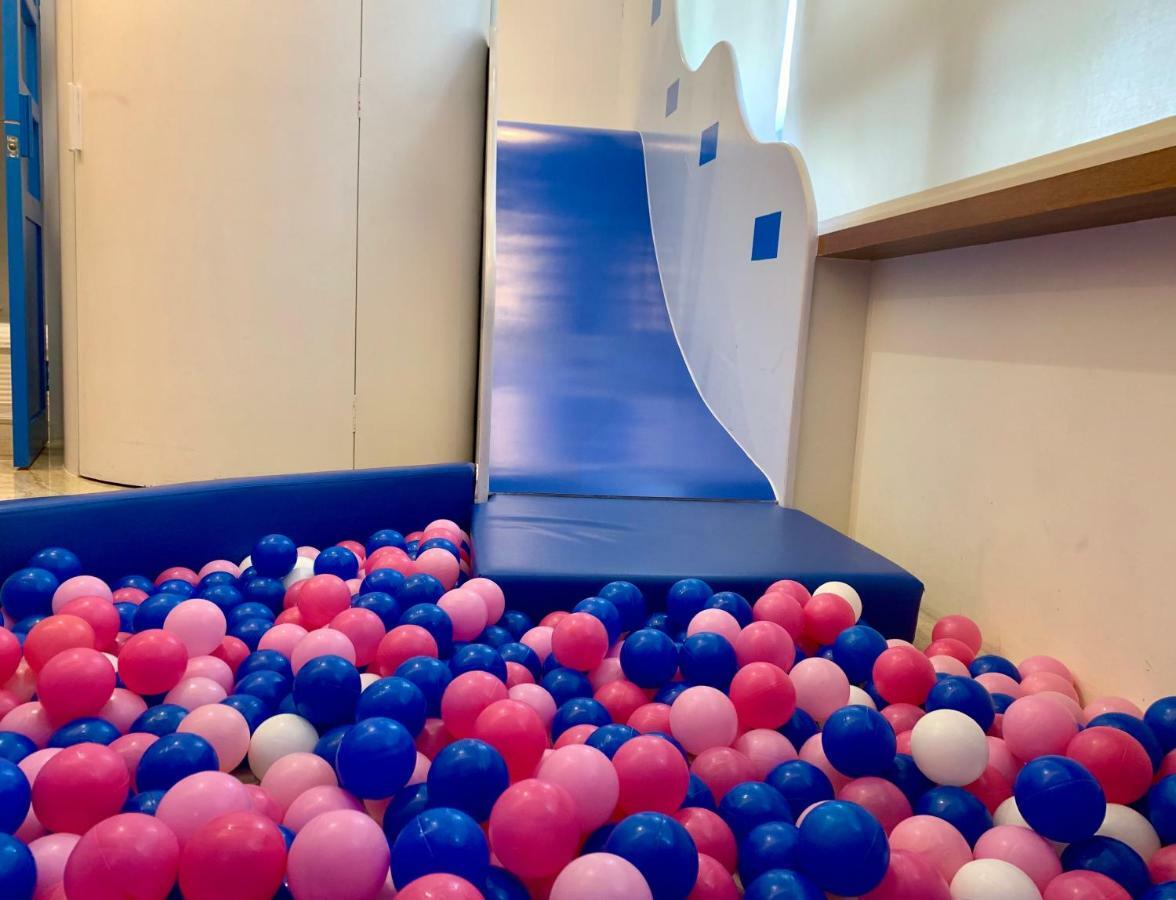 Fun Holiday Family Hostel تاينان المظهر الخارجي الصورة